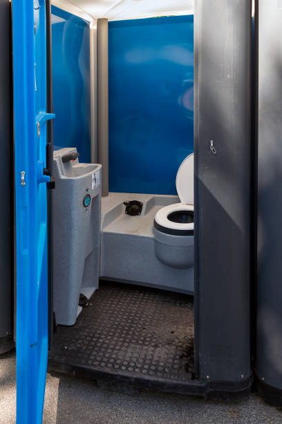Best Construction site porta potty rental  in Milan, IN
